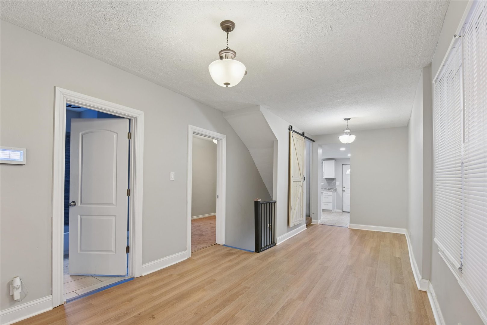 6511 South Vernon Avenue Chicago, IL 60637 - Photo 9 of 37