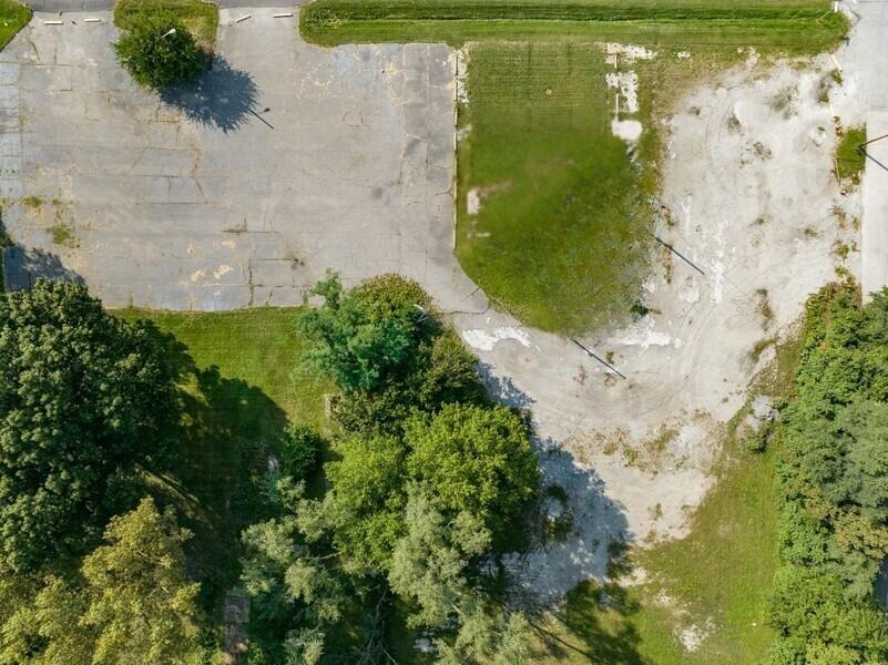 6340 Melton Road Portage, IN 46368 - Photo 6 of 6 a view of a yard with plants