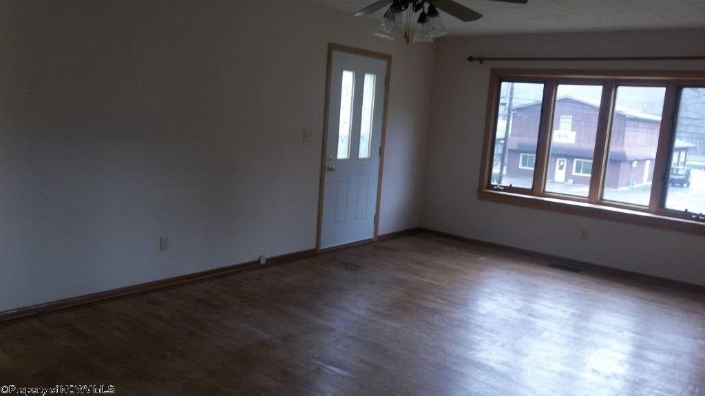 3029 Old Rte 33 Weston, WV 26452 - Photo 2 of 14 Gallery Image 2