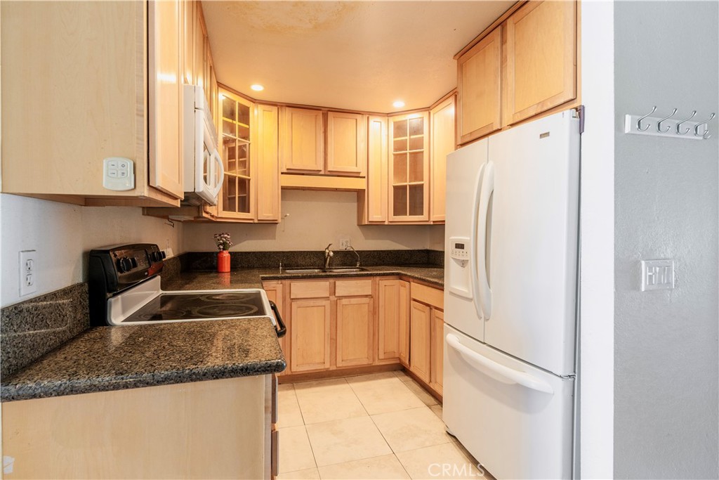 1620 Neil Armstrong Street, Unit 306 Montebello, CA 90640 - Photo 15 of 48