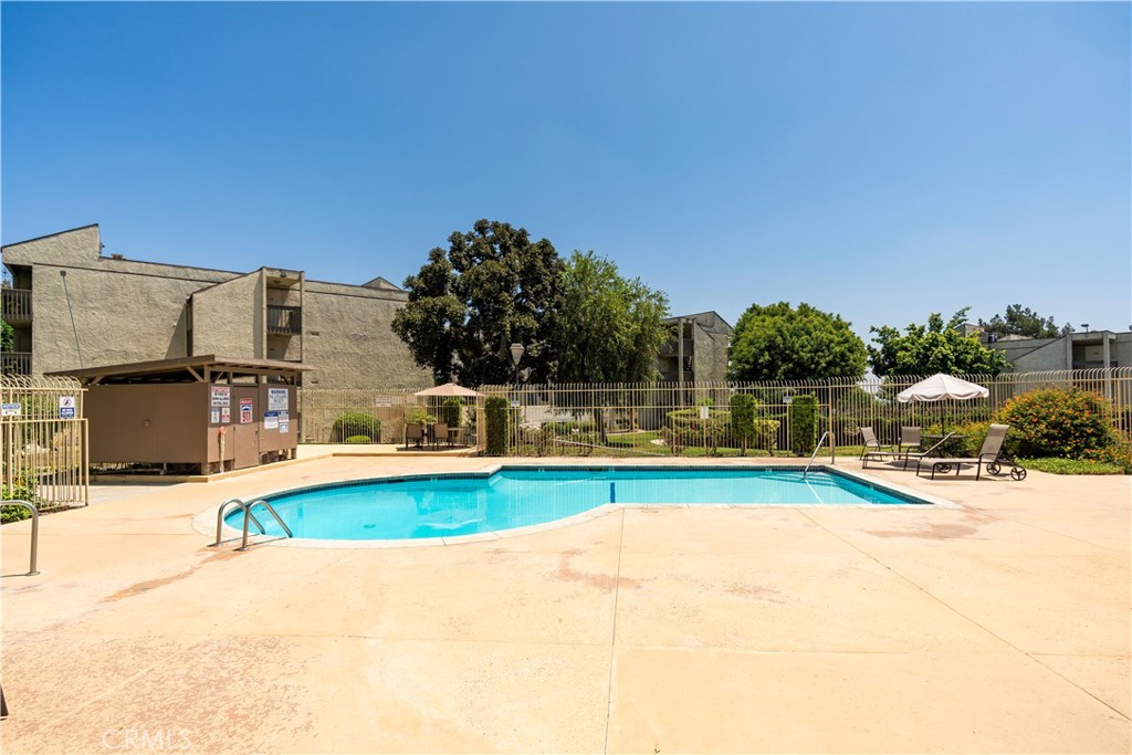 1620 Neil Armstrong Street, Unit 306 Montebello, CA 90640 - Photo 39 of 48