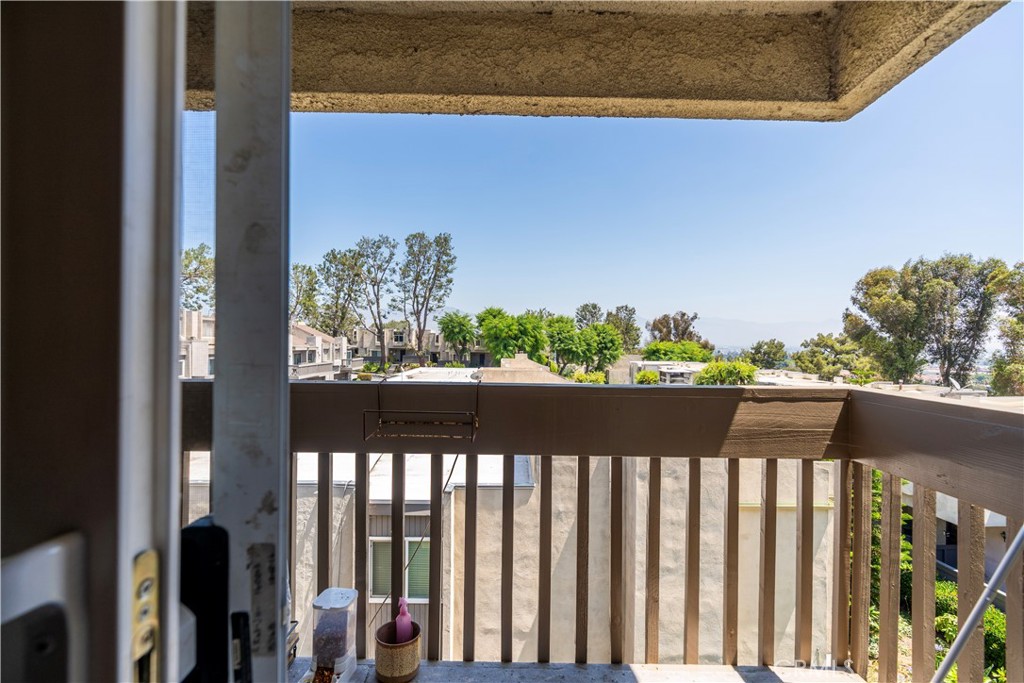 1620 Neil Armstrong Street, Unit 306 Montebello, CA 90640 - Photo 7 of 48