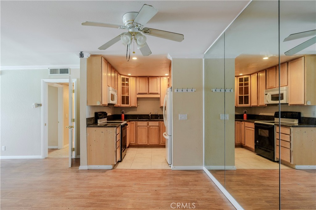 1620 Neil Armstrong Street, Unit 306 Montebello, CA 90640 - Photo 9 of 48