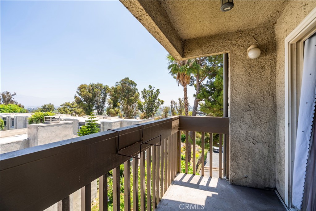 1620 Neil Armstrong Street, Unit 306 Montebello, CA 90640 - Photo 10 of 48