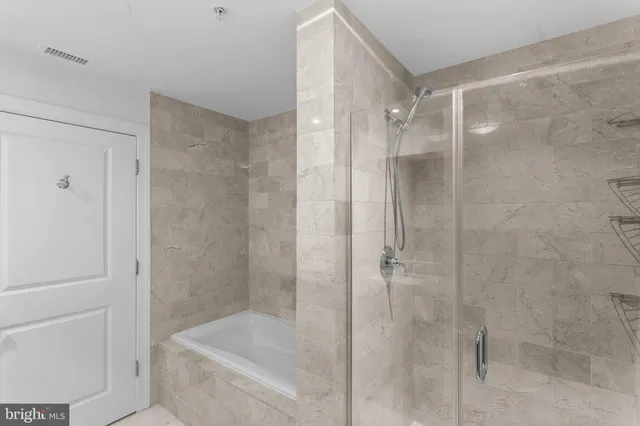 $950,000 | 2425 L Street Northwest, Unit 431, Washington, DC 20037