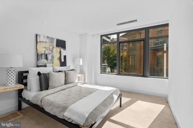 $950,000 | 2425 L Street Northwest, Unit 431, Washington, DC 20037