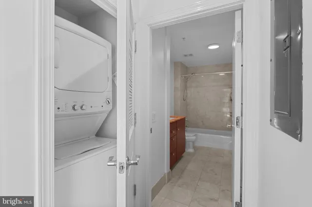 $950,000 | 2425 L Street Northwest, Unit 431, Washington, DC 20037