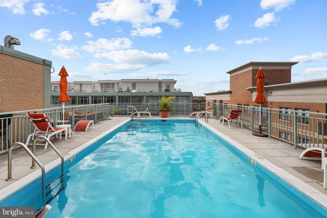 $950,000 | 2425 L Street Northwest, Unit 431, Washington, DC 20037