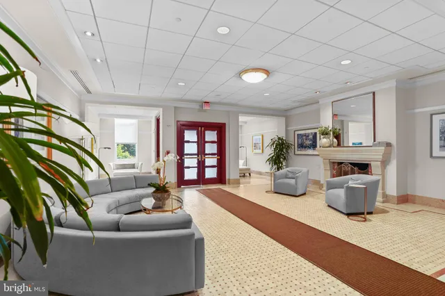 $950,000 | 2425 L Street Northwest, Unit 431, Washington, DC 20037