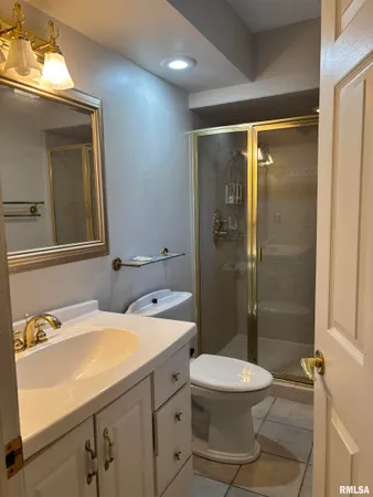 $420,000 | 3 Brock Lane, Murphysboro, IL 62966