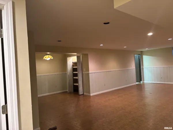 $420,000 | 3 Brock Lane, Murphysboro, IL 62966