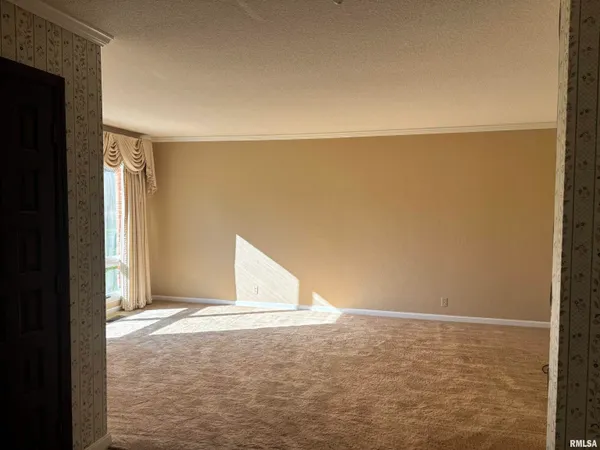 $420,000 | 3 Brock Lane, Murphysboro, IL 62966