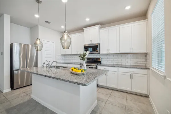 $2,850 | 1512 Parkland Oak Drive, Houston, TX 77084