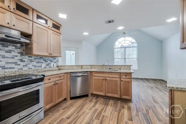 $3,000 | 108 Village Lake Drive, Pooler, GA 31322