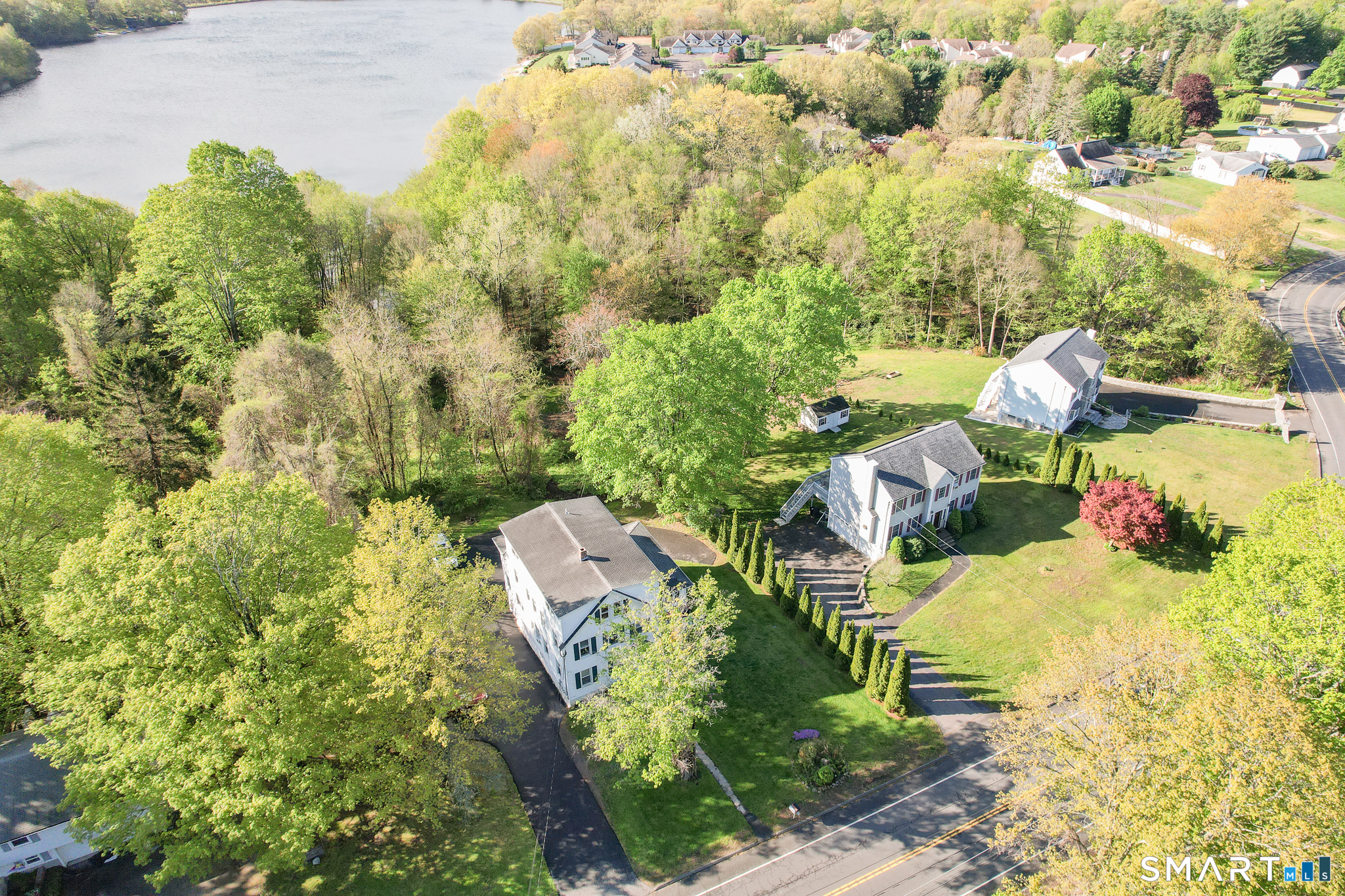 82 Spindle Hill Road Wolcott, CT 06716 - Photo 22 of 25