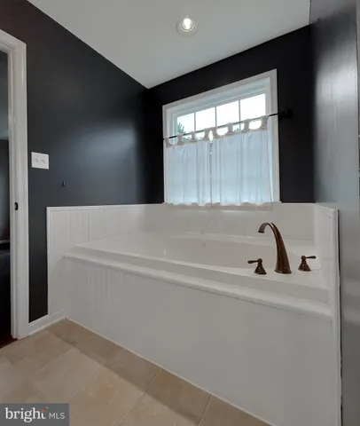 $2,600 | 46230 Sylvan Court, Lexington Park, MD 20653