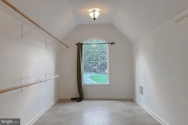 $2,600 | 46230 Sylvan Court, Lexington Park, MD 20653