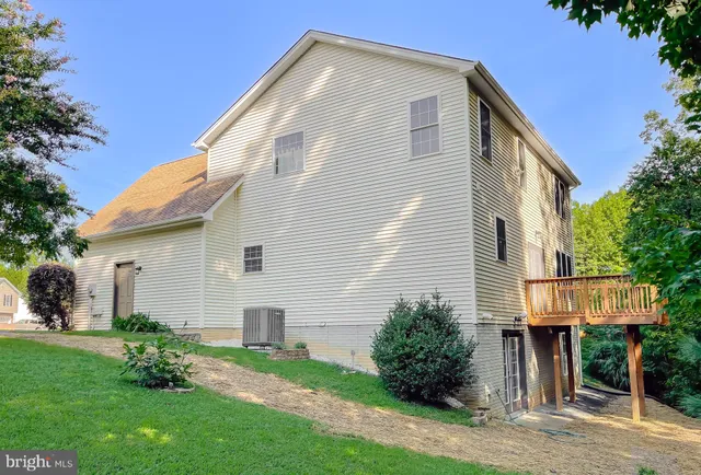 $2,600 | 46230 Sylvan Court, Lexington Park, MD 20653