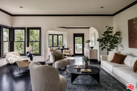 $2,497,000 | 4189 Holly Knoll Drive, Los Angeles, CA 90027