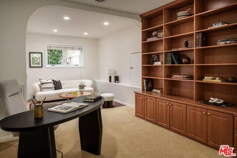 $2,497,000 | 4189 Holly Knoll Drive, Los Angeles, CA 90027