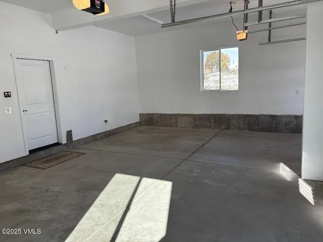 a view of a window in an empty room