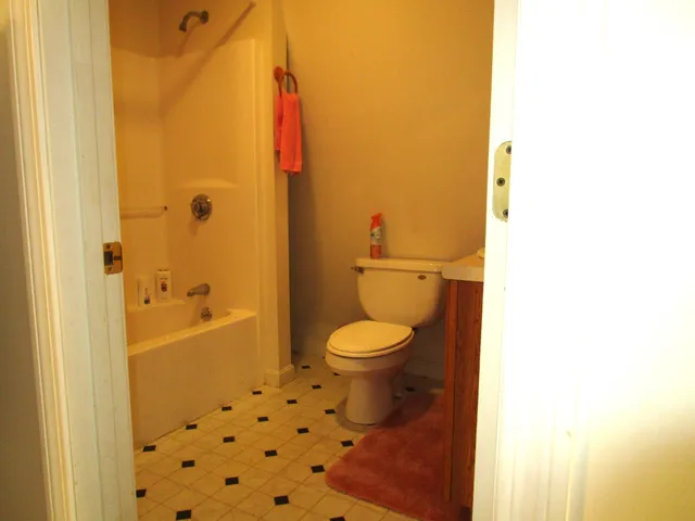 $285,000 | 11 Webber Farm Road, Paris, ME 04281