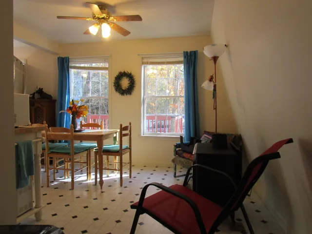 $285,000 | 11 Webber Farm Road, Paris, ME 04281