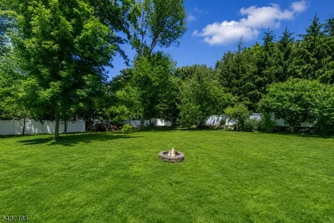 $895,000 | 89 Clinton Avenue, Budd Lake, NJ 07828