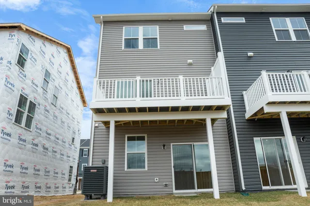 $3,250 | 8226 Longford Road, Glen Burnie, MD 21061