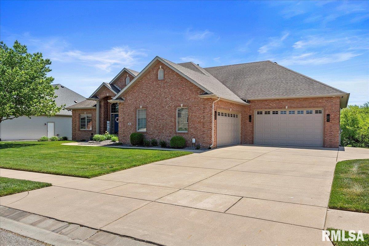 224 Grindstone Road Chatham, IL 62629 - Photo 3 of 56 Gallery Image 3