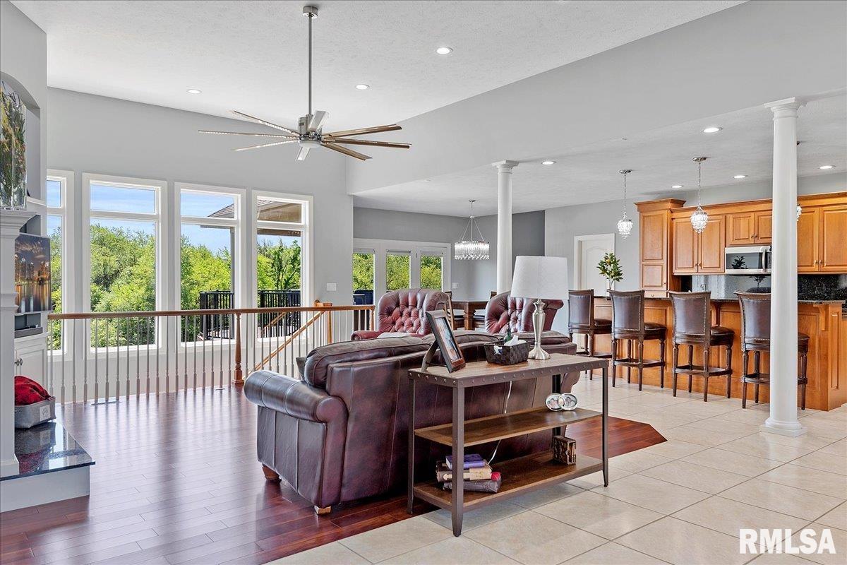 224 Grindstone Road Chatham, IL 62629 - Photo 5 of 56 Gallery Image 5