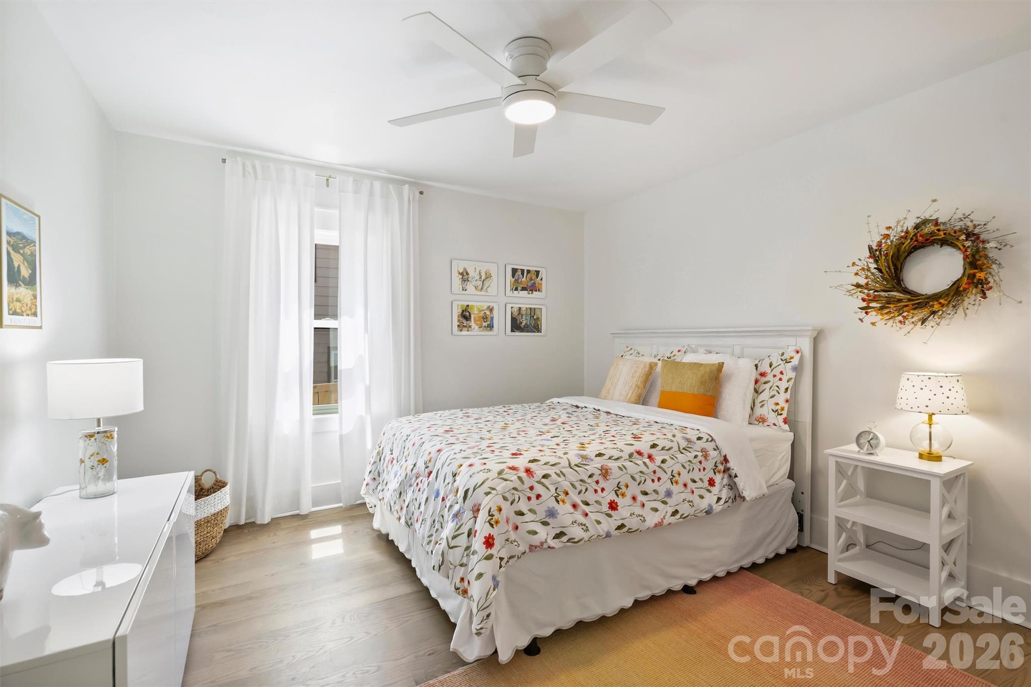 1320 Brook Road Charlotte, NC 28205 - Photo 12 of 37