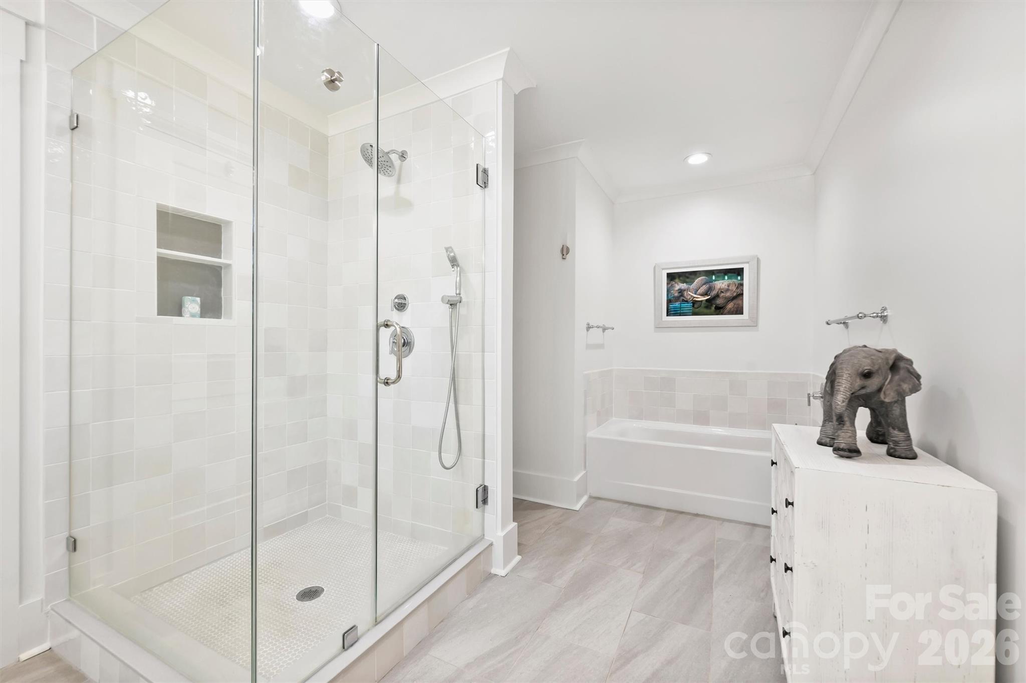 1320 Brook Road Charlotte, NC 28205 - Photo 15 of 37