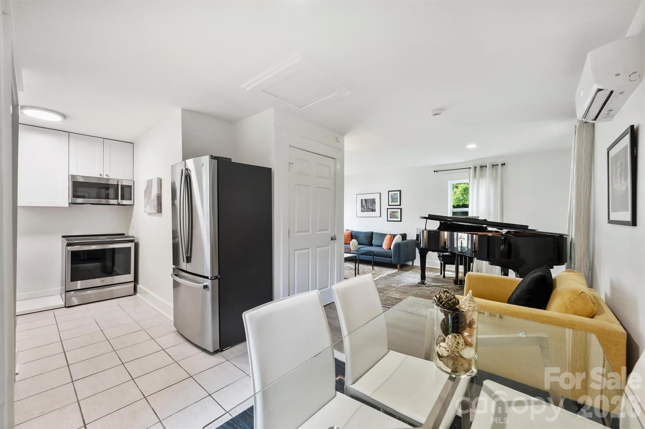 1320 Brook Road Charlotte, NC 28205 - Photo 25 of 37