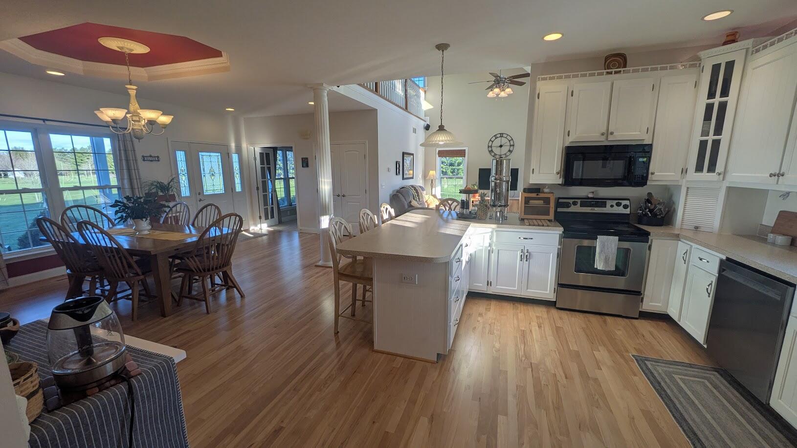 10304 Rosedale-Milford Center Road Irwin, OH 43029 - Photo 10 of 54 Kitchen & Dining Room