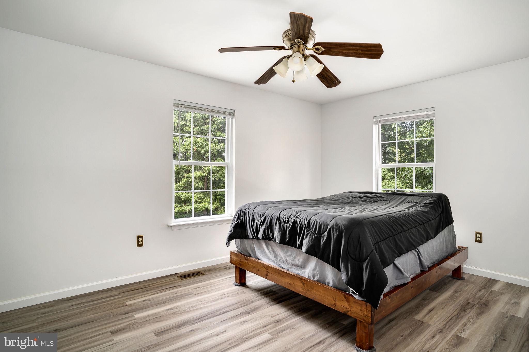 210 Grimes Golden Road Linden, VA 22642 - Photo 12 of 24 Gallery Image 12