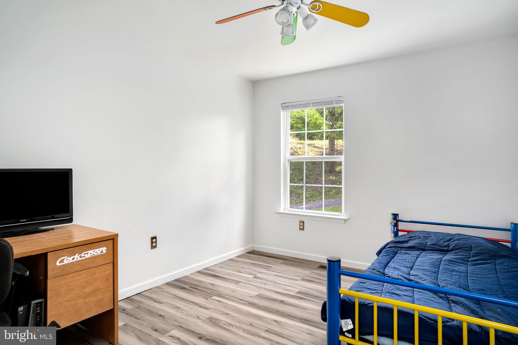 210 Grimes Golden Road Linden, VA 22642 - Photo 17 of 24 Gallery Image 17