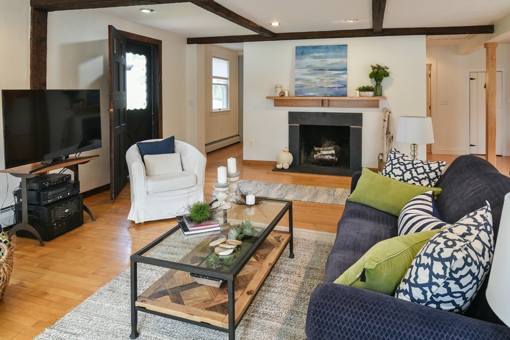 80 Overlook Road Marblehead, MA 01945 - Photo 6 of 29