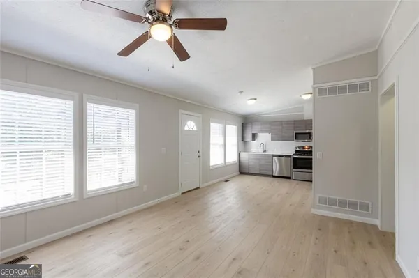 $1,700 | 6140 Jones Road, Flowery Branch, GA 30542