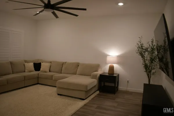 $458,000 | Undisclosed Address, Shafter, CA 93263