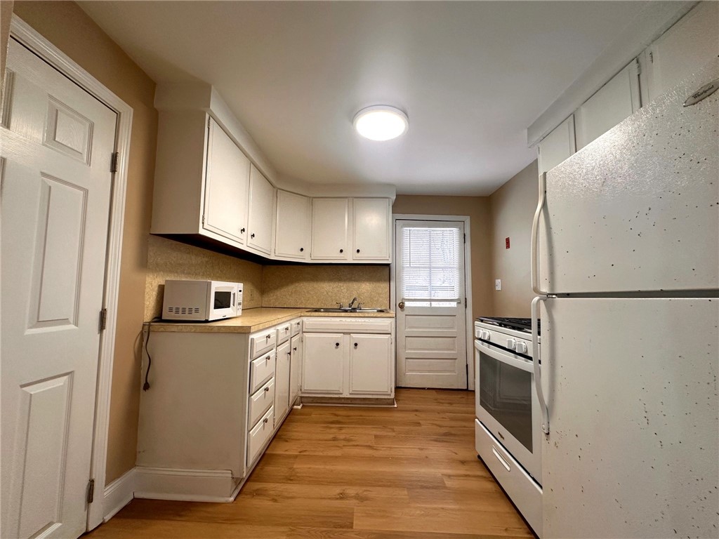 355 Church Avenue Warwick, RI 02889 - Photo 10 of 14