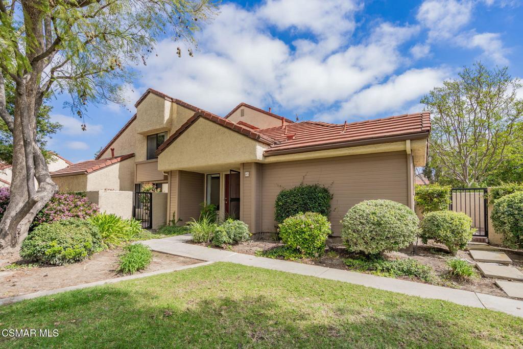 5213 Huntley Street, Unit 45 Simi Valley, CA 93063 - Photo 2 of 25