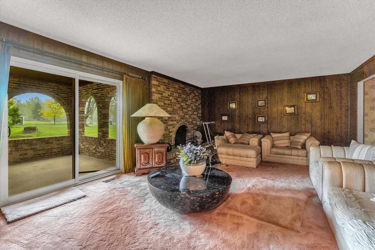 3242 Shannon Road Burton, MI 48529 - Photo 7 of 38 50076100-6.JPG