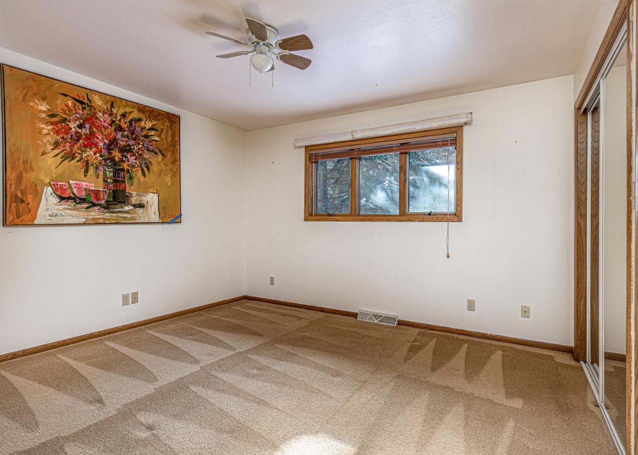 9517 Country Club Road Minocqua, WI 54548 - Photo 18 of 46 Gallery Image 18