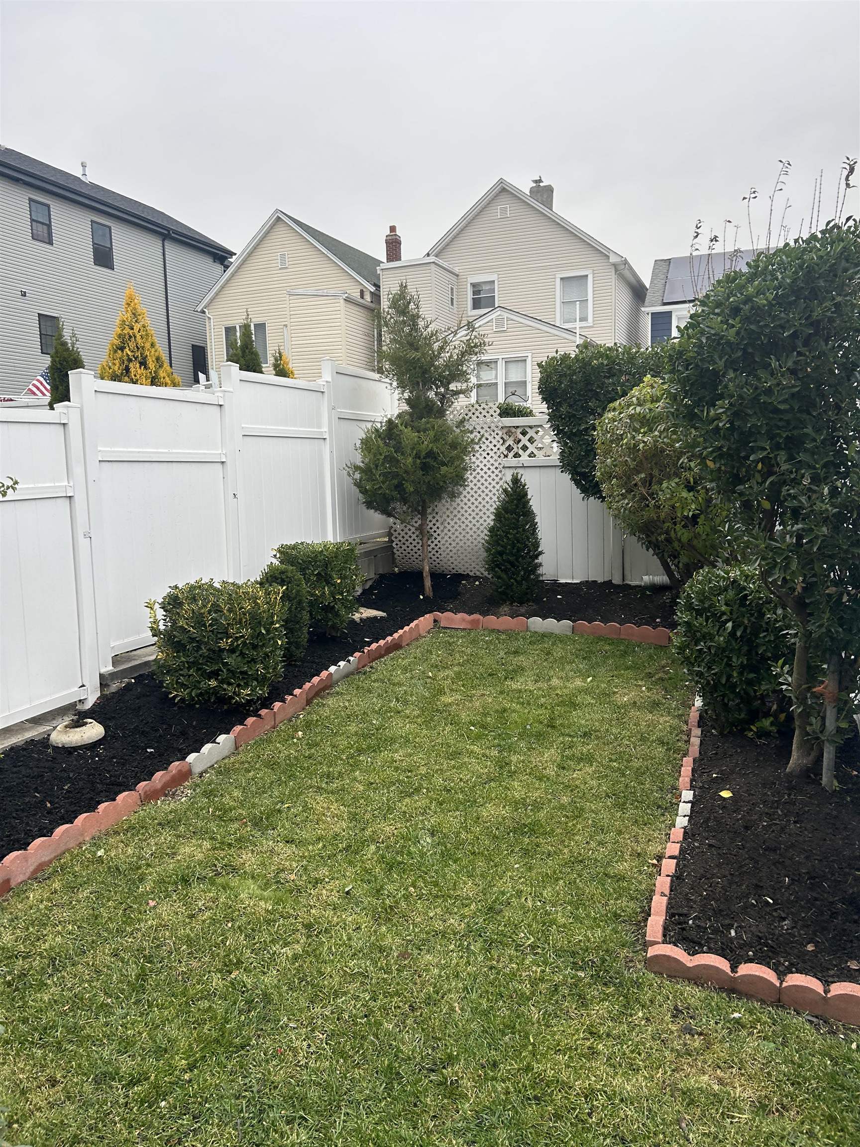 53 Cottage Street Bayonne, NJ 07002 - Photo 14 of 22