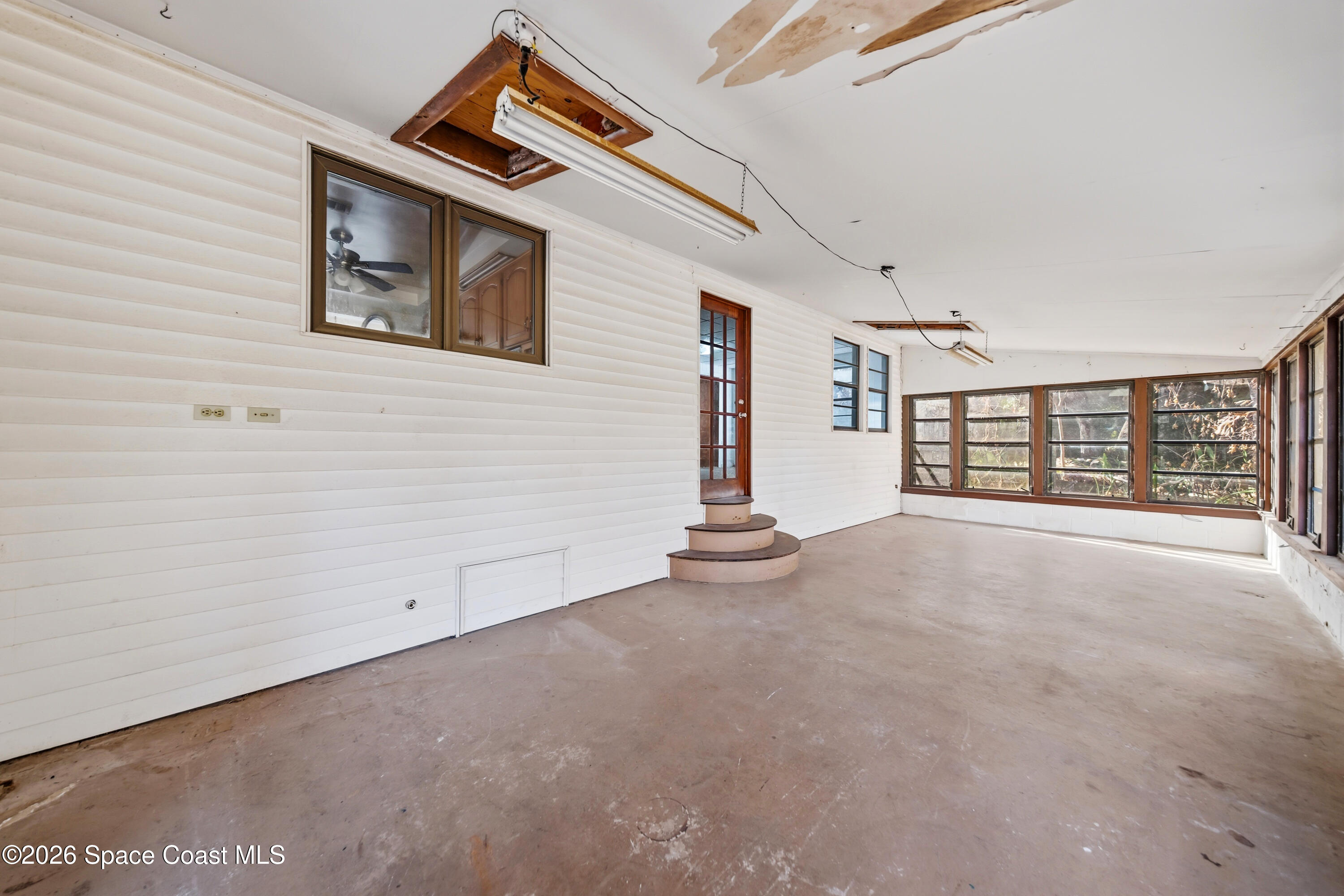 4301 Crooked Mile Road Merritt Island, FL 32952 - Photo 33 of 46 Patio