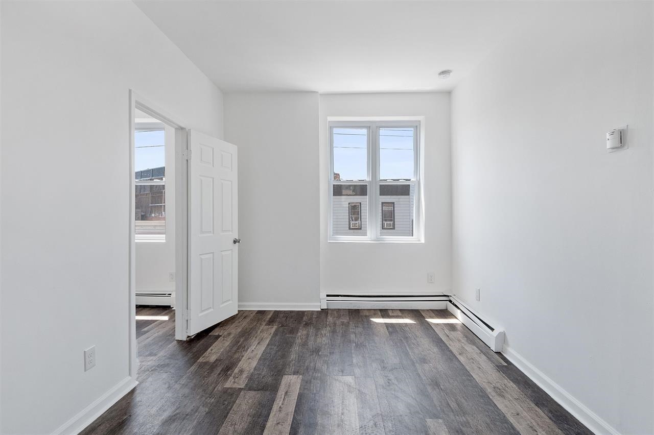 310 Paterson Plank Road, Unit 3B Union City, NJ 07087 - Photo 12 of 18