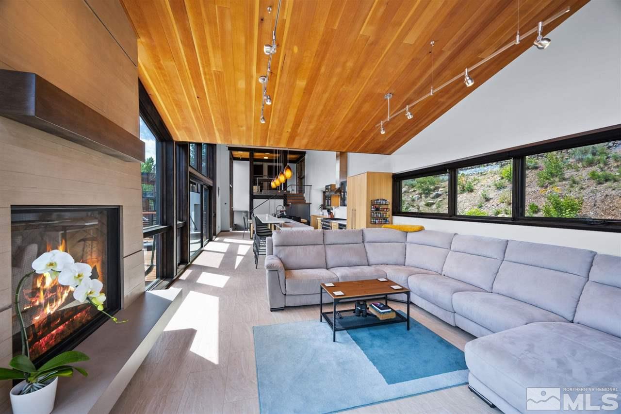 633 Lookout Road Zephyr Cove, NV 89448 - Photo 5 of 39 Photo 5