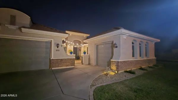 $835,000 | 2124 East Canyon Place, Chandler, AZ 85249