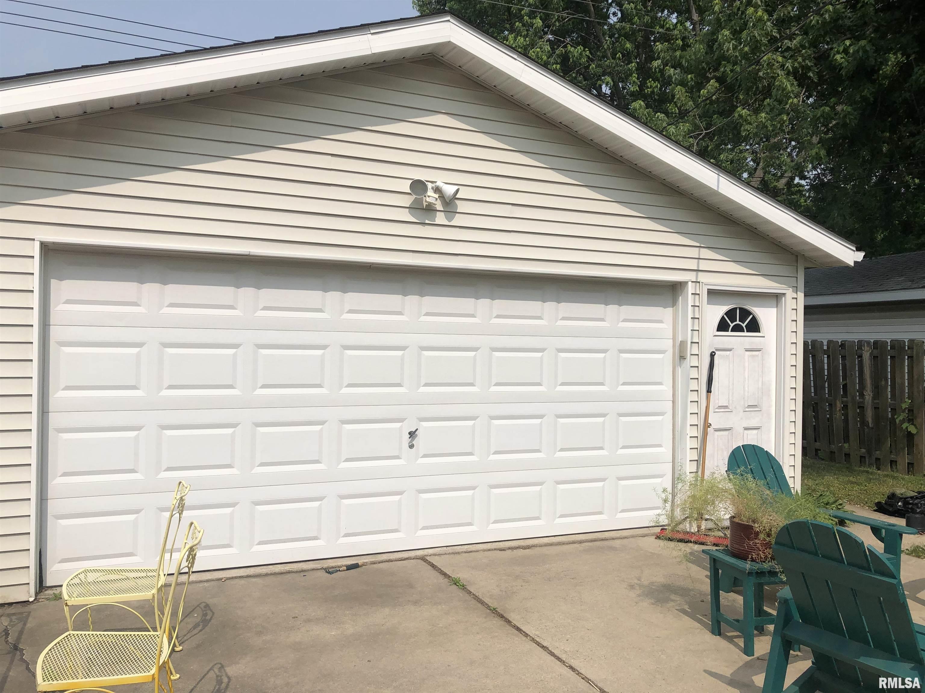 2105 North 6th Street Springfield, IL 62702 - Photo 29 of 30